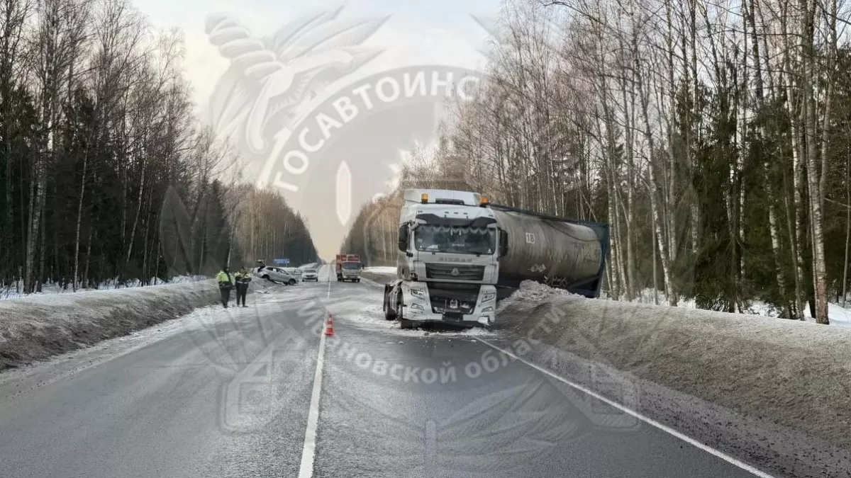 26-летний водитель «Киа Рио» не справился с обгоном грузовика-цистерны