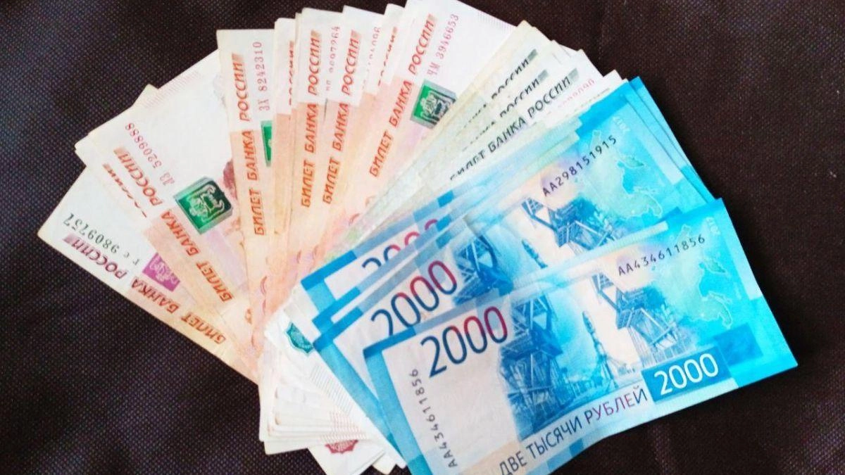 Школа в селе Октябрьский получит новую крышу за 12 миллионов