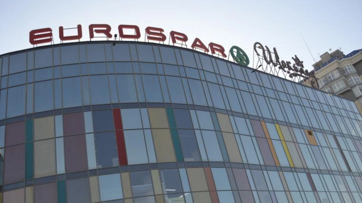 В Иванове 555 вывесок с иностранными словами переводят на русский