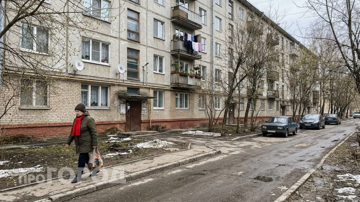 Первый этаж хрущёвки всегда строили без балкона и вот зачем это делали