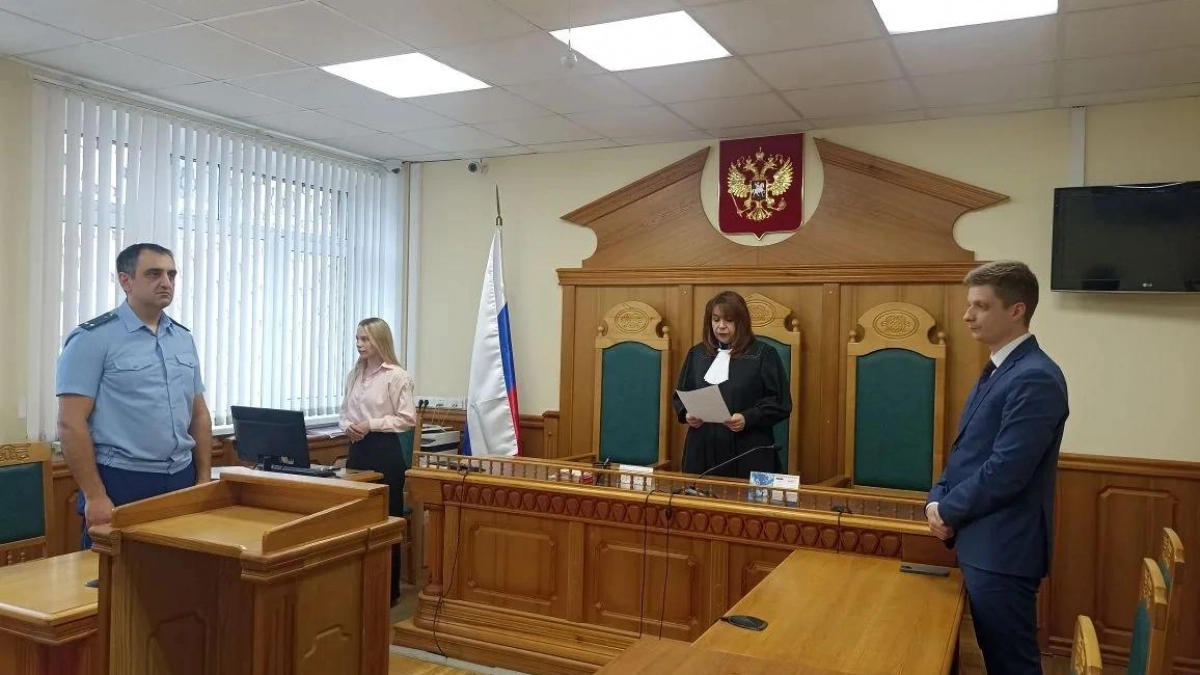 Суд отклонил апелляцию: экс-глава депздрава Ивановской области останется под стражей до июня