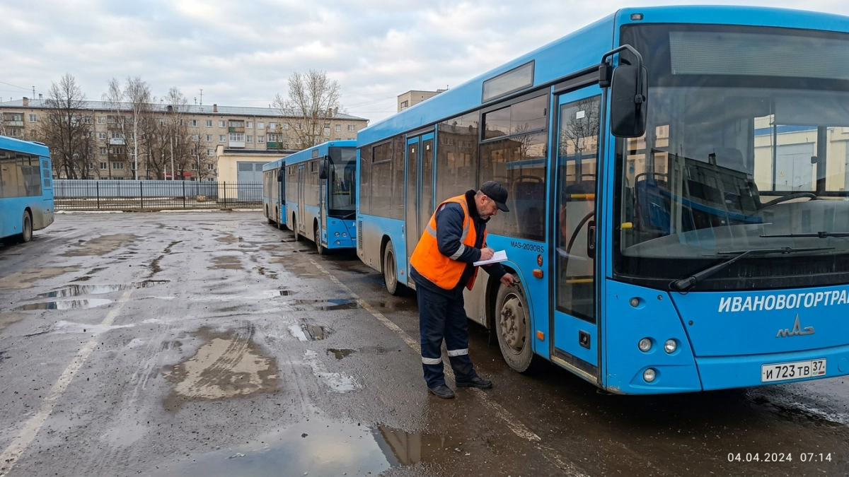 Иваново выставит на аукцион 15 подаренных Петербургом автобусов МАЗ