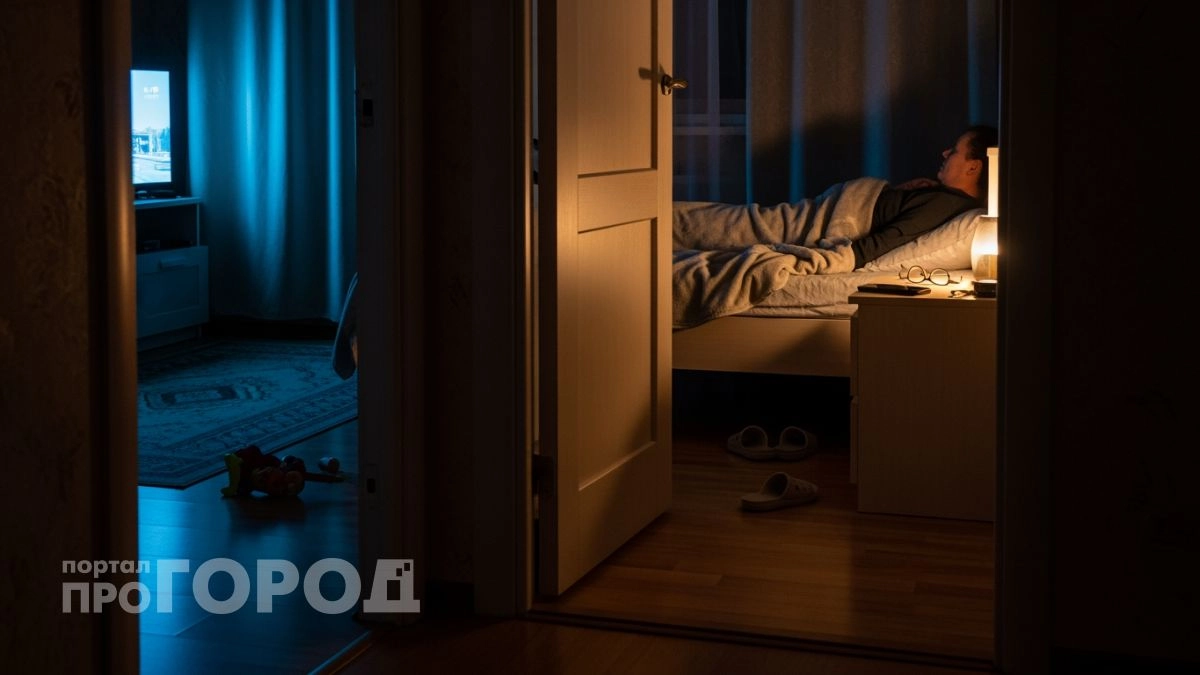 Сменил время отхода ко сну и заметил результат: лишний жир на животе ушел сам без ограничений в еде и спорта