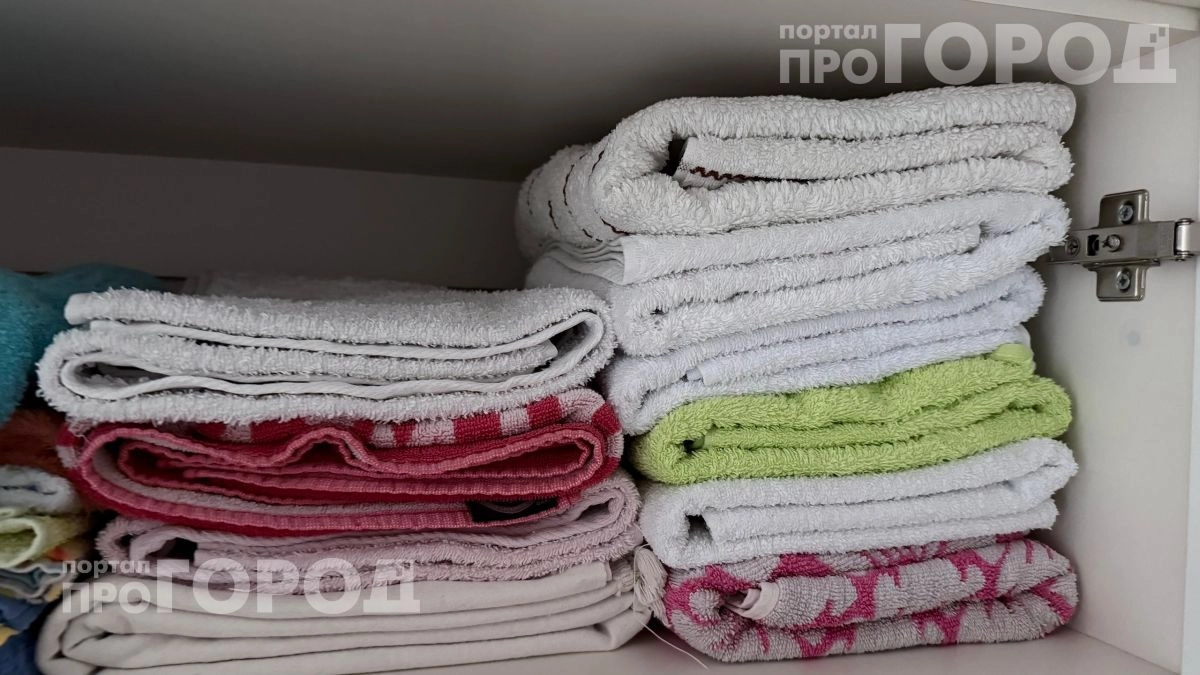 Полотенца пахнут сыростью даже после стирки: вот какая ошибка превращает их в рассадник бактерий дома