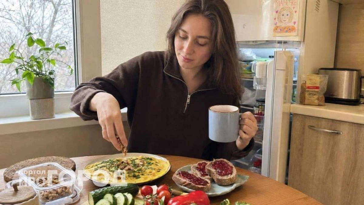Уберите кашу из рациона: эндокринолог рассказала, какие продукты помогут похудеть и забыть о голоде до обеда