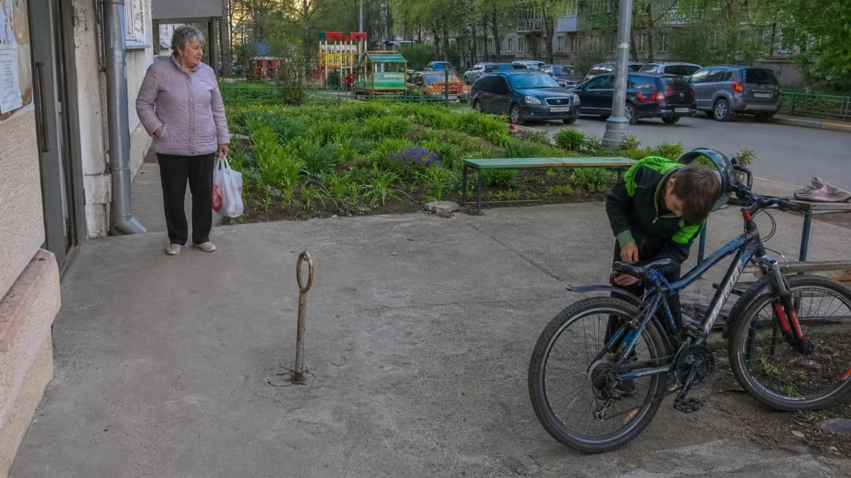 В Гаврилово-Посадском районе украли велосипед пенсионерки прямо с лестничной площадки