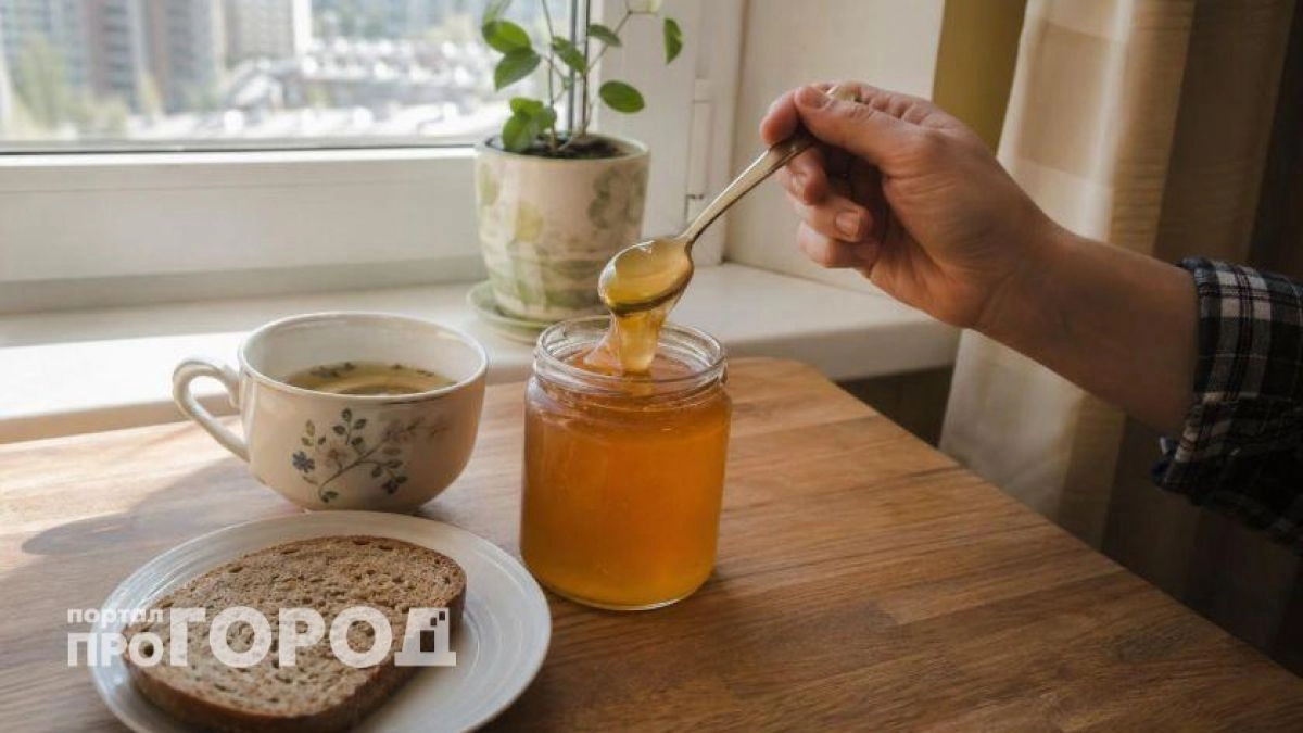 Ровно тридцать дней я начинала утро с ложки меда: рассказываю о переменах в самочувствии и уровне энергии