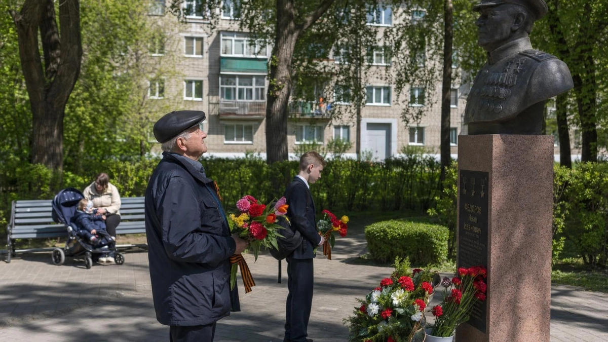 В Кинешме у бюста земляка-маршала почтили память полководца, не проигравшего ни одной битвы