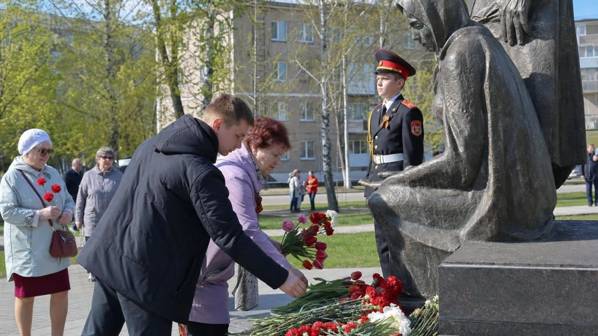 В Ивановской области отметили 81-ю годовщину Победы: цветы к 1706 захоронениям