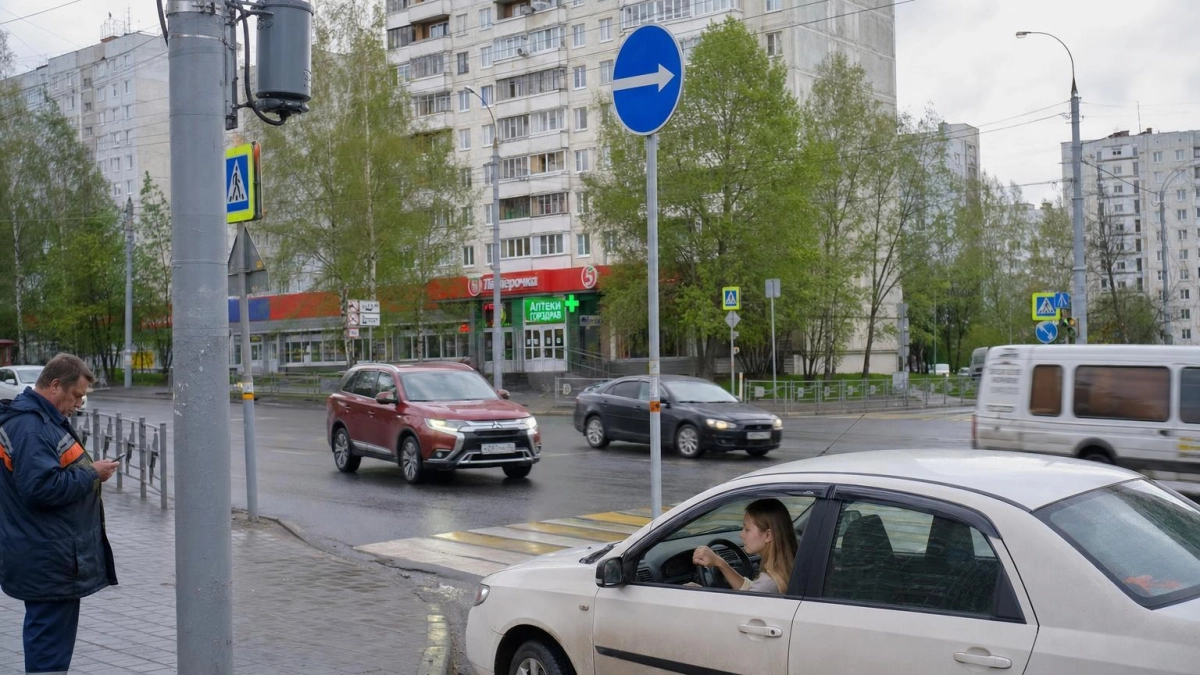 На перекрёстке Хлебникова и Кудряшова заработала новая камера фиксации