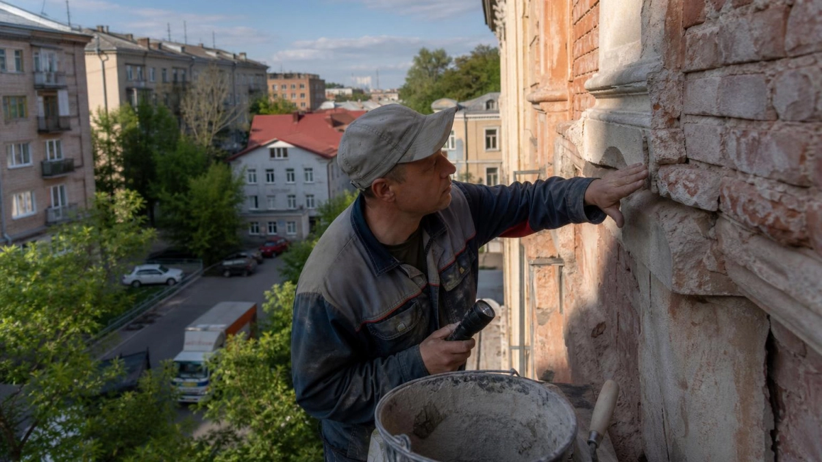Трёхэтажную больницу 1941 года в Тейкове продают за 11,3 млн рублей