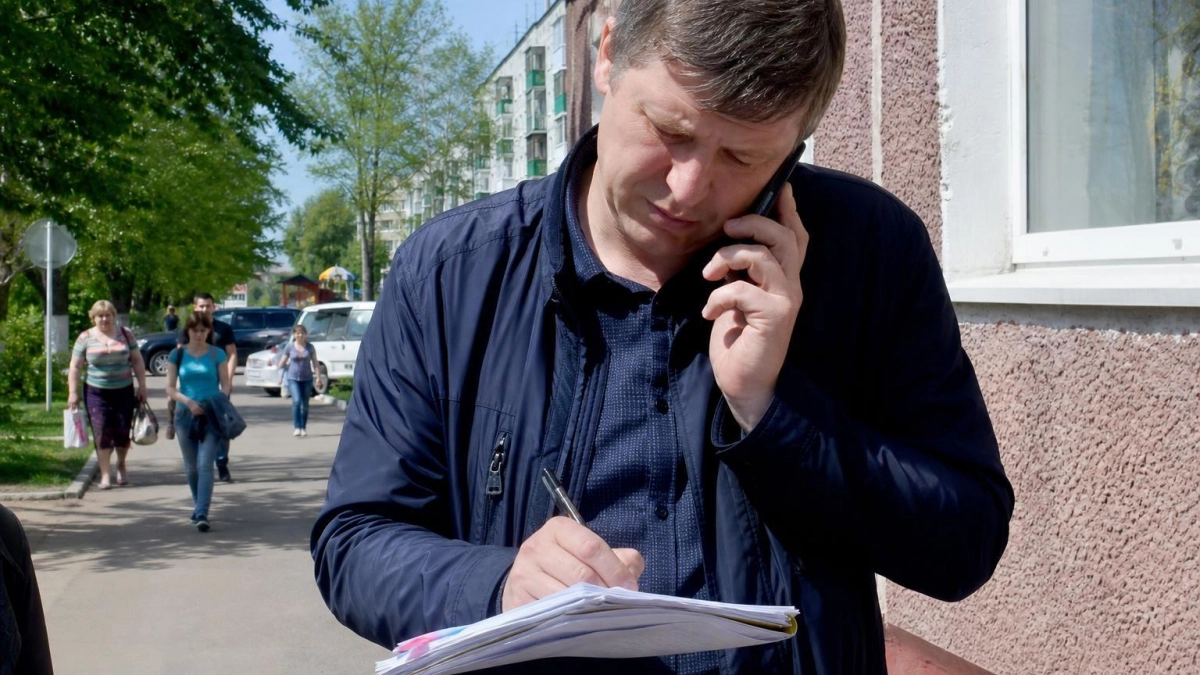 Приставы Ивановской области проведут горячую линию для участников СВО и их семей