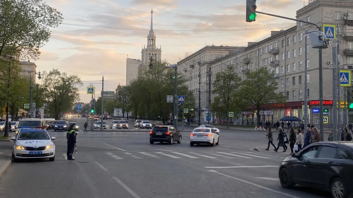 Ford развернулся под удар: двое пострадавших из одной машины госпитализированы