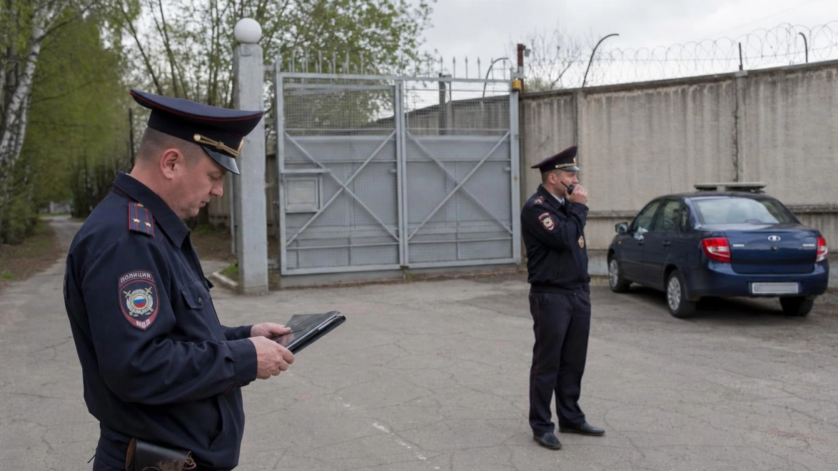 Экстремист руководил ячейкой прямо из колонии — задержан у ворот при выходе