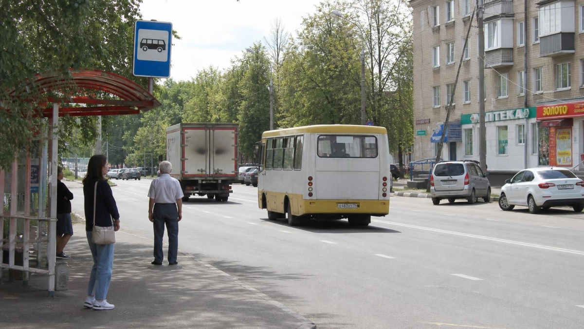 В Иваново автобус ПАЗ протаранил фуру: двое пассажиров в больнице