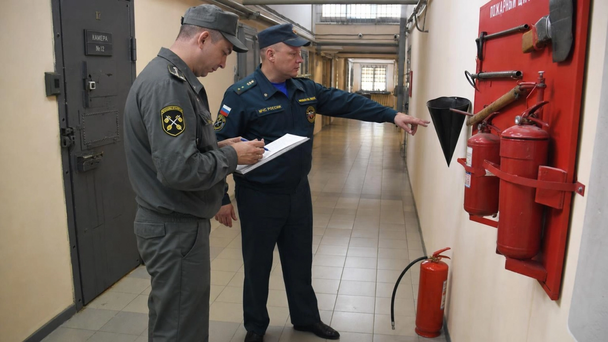 Прокуратура и МЧС нашли нарушения пожарной безопасности в колониях Кинешмы