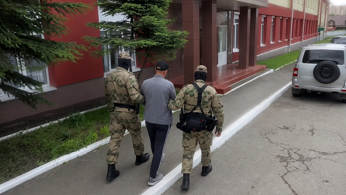 В Ивановской области сотрудника банка обвинили во взятке при контрактах на 30 млн