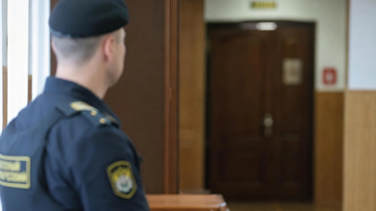 В Иванове у алиментщика с долгом около 2 млн рублей арестовали имущество