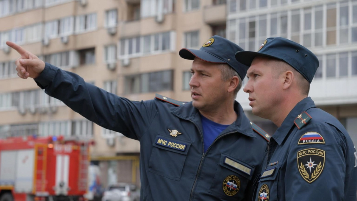После падения обломков БПЛА в Родниках в доме выбило стёкла