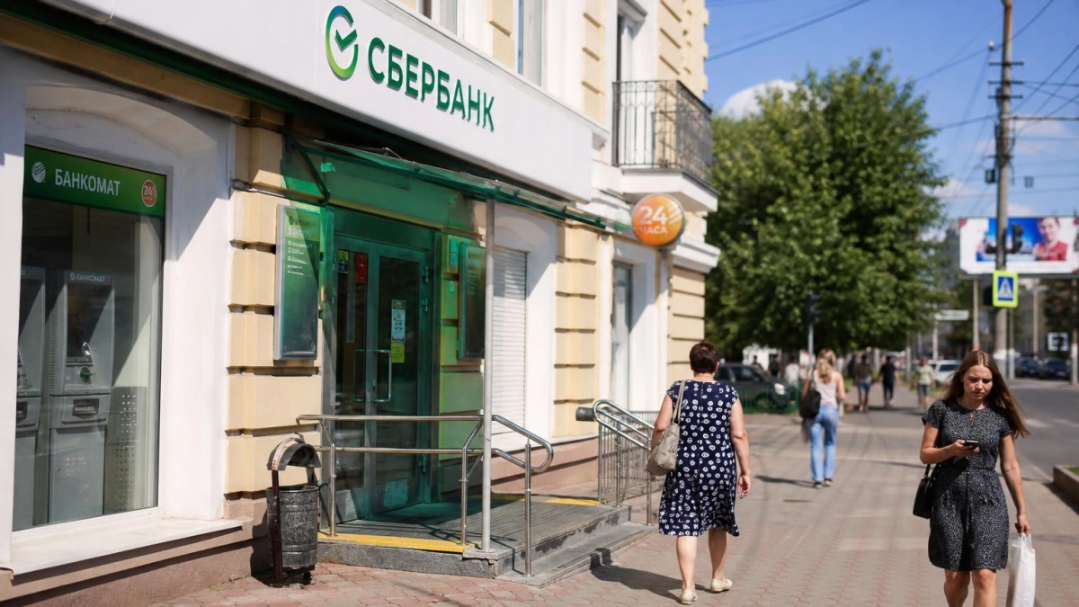 Жители Ивановской области в мае вывели из банков почти 3 млрд рублей