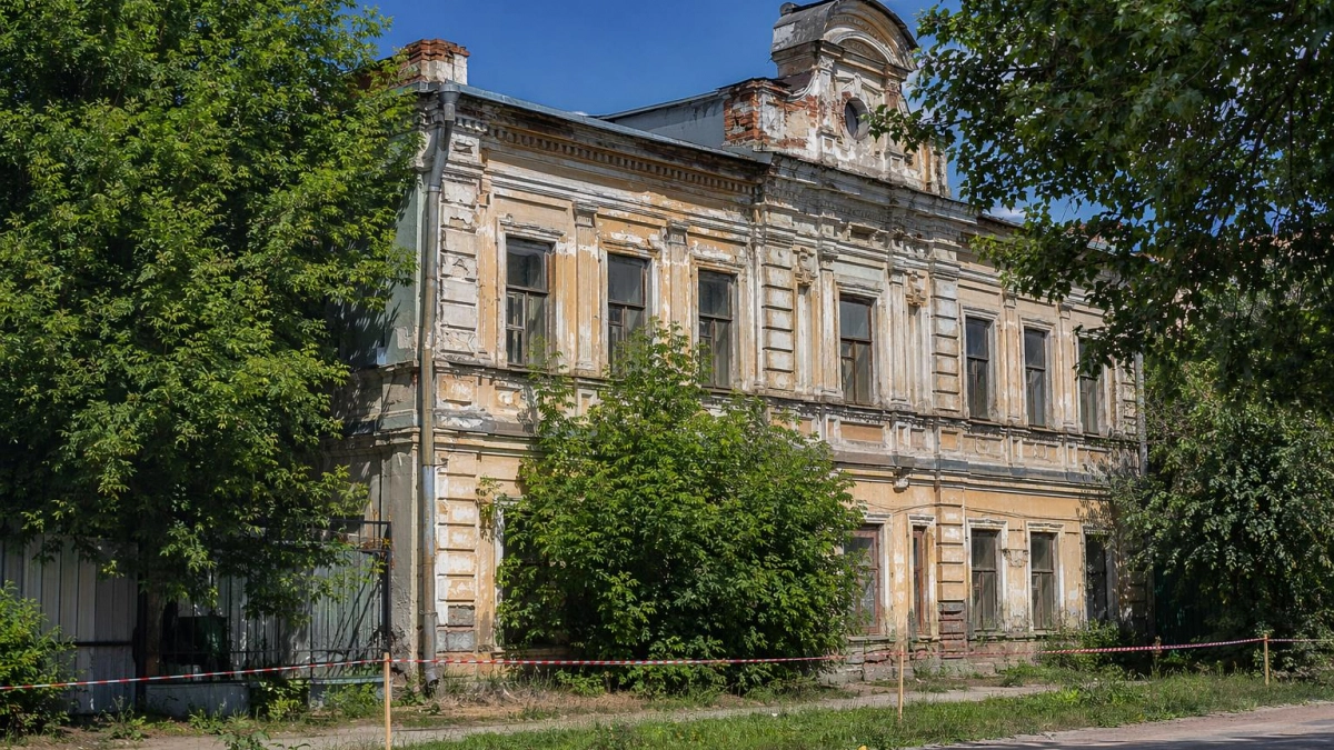 В Шуе ищут подрядчика для ремонта центра творчества в усадьбе XIX века