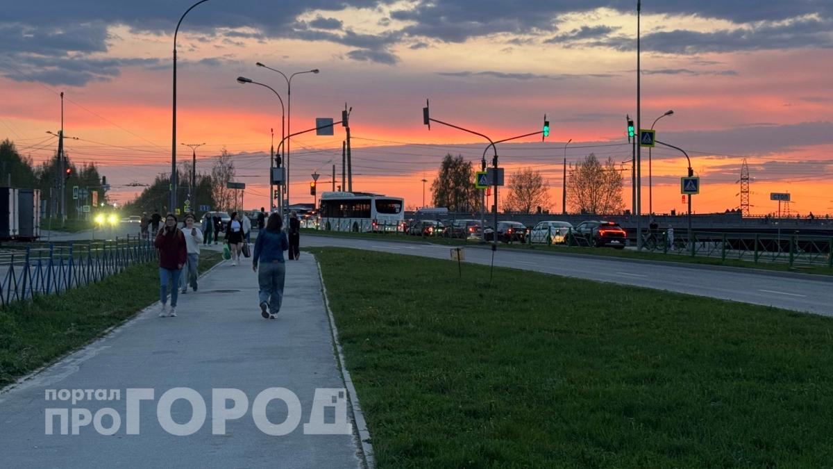 Скройте это от всех: одна привычка мгновенно выдает недалекую женщину согласно древней восточной мудрости