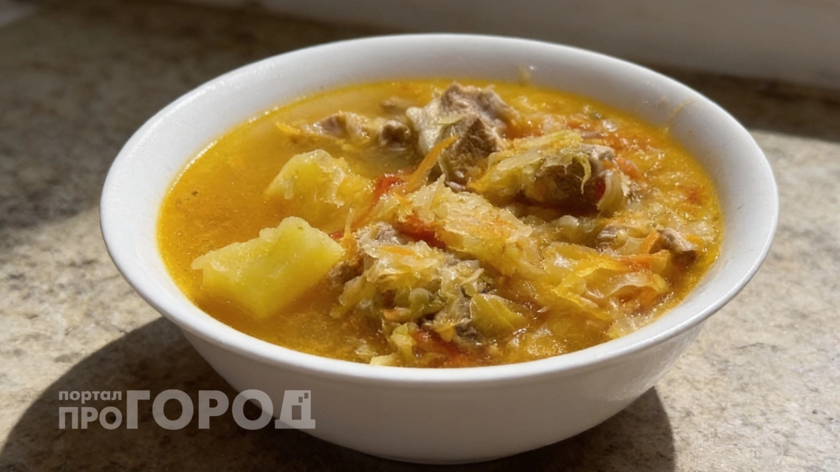 Хватит спорить о порядке закладки продуктов в щи: запомните простое правило идеального супа навсегда