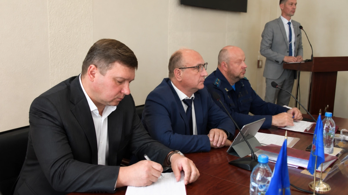 Ивгордума утвердила бюджетные поправки с 125 млн рублей на расселение аварийного жилья