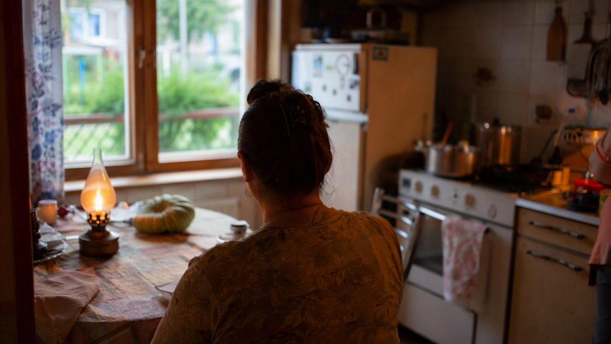 В Палехском районе из за работ на сетях отключили свет в двух населённых пунктах