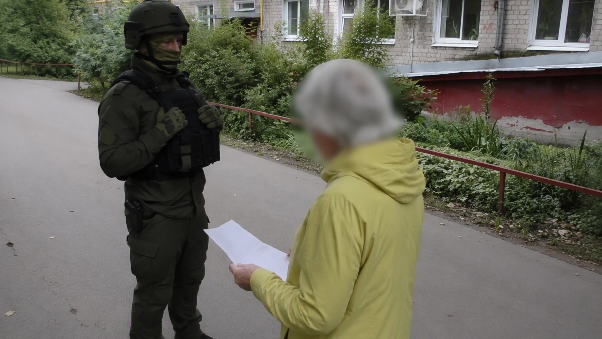 В Иванове задержали пенсионерку по делу о переводах запрещенному движению