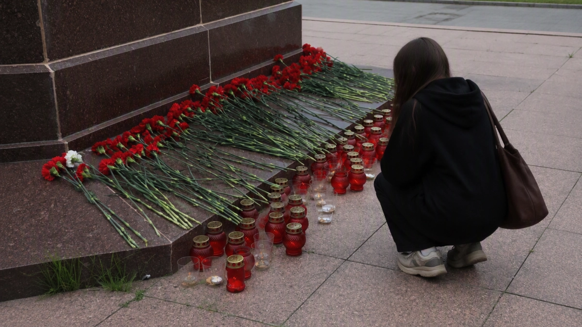 В Иванове в День солидарности почтили память жертв Беслана минутой молчания