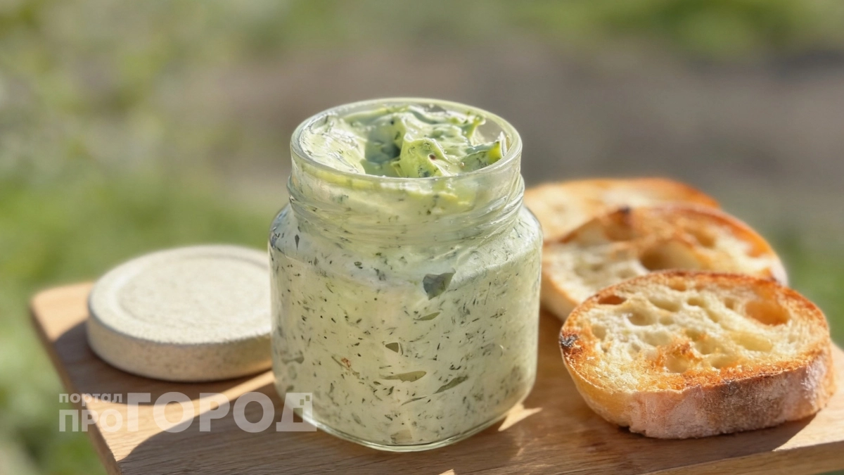 Больше никакой скучной икры: готовлю из кабачков нежное масло, которое съедают с хлебом быстрее паштета