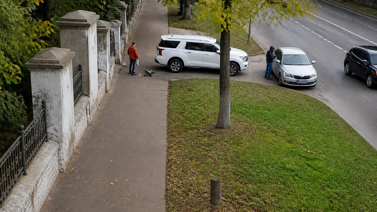 В Иванове 12-летнюю девочку на электросамокате после ДТП доставили в больницу