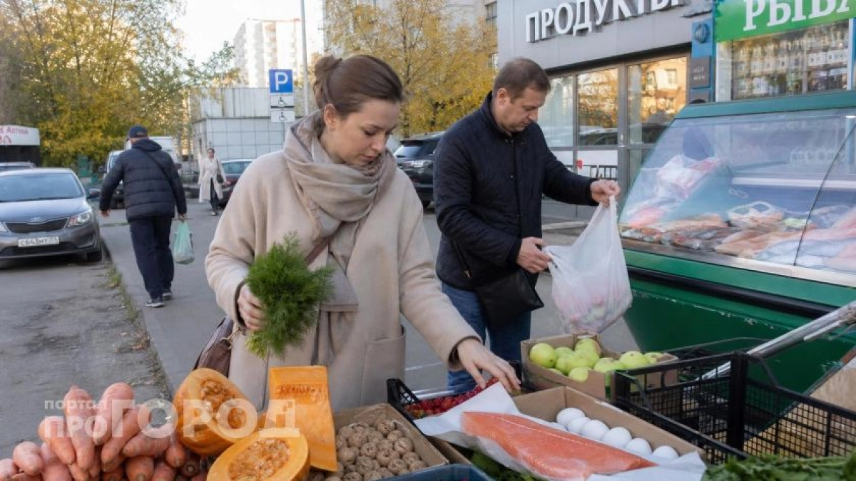 Хватит налегать на морковь: офтальмологи перечислили доступные продукты, которые реально улучшают зрение