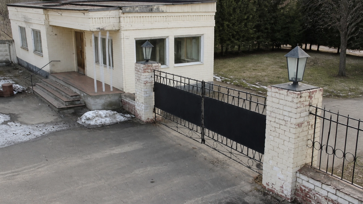 В Кинешме выставят на аукцион здание на Котовского с участком почти гектар