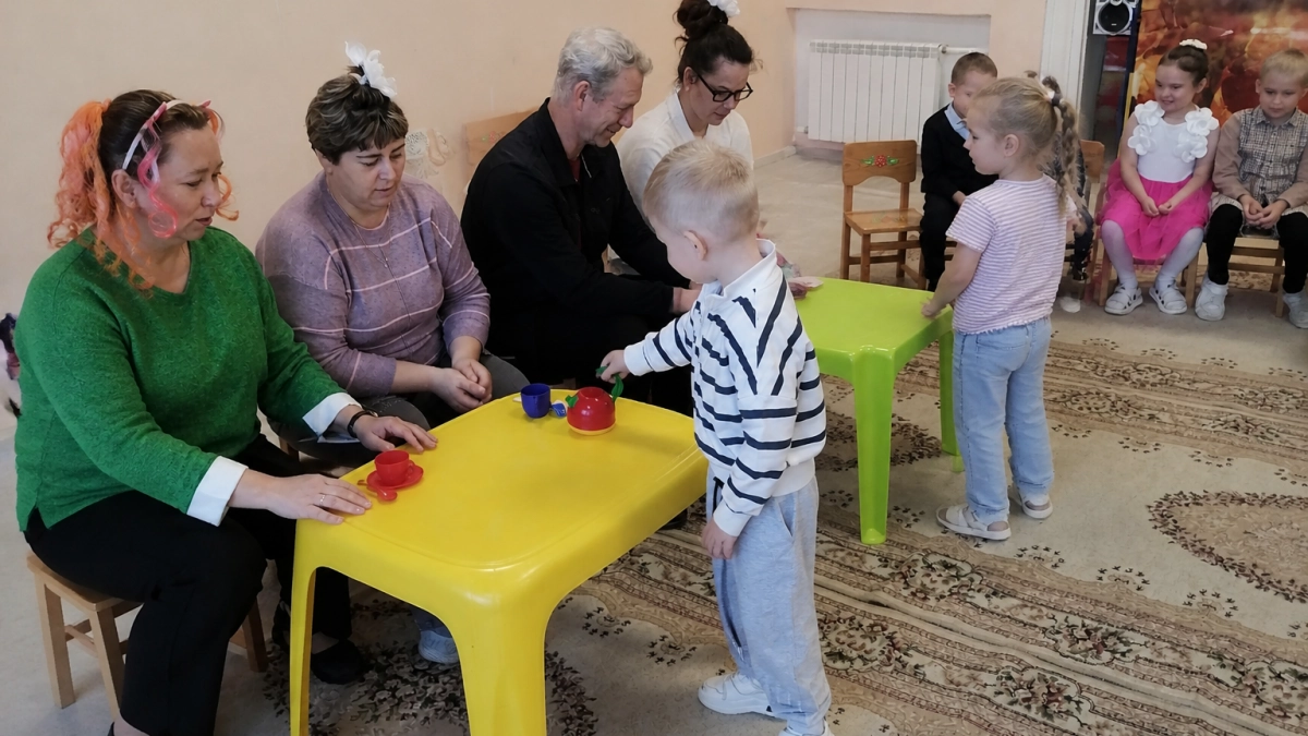 В Заволжске дети заглянули на кухню и к медсестре детского сада