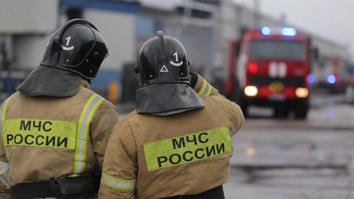 Пострадавшие при обрушении стены на пожаре в Иванове спасатели идут на поправку